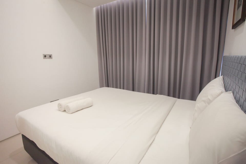 Apartment, Non Smoking, Kitchenette | Iron/ironing board, free WiFi, bed sheets