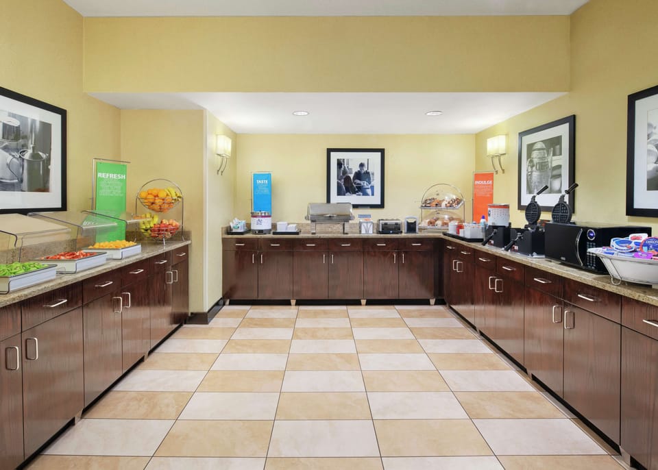 Free daily buffet breakfast