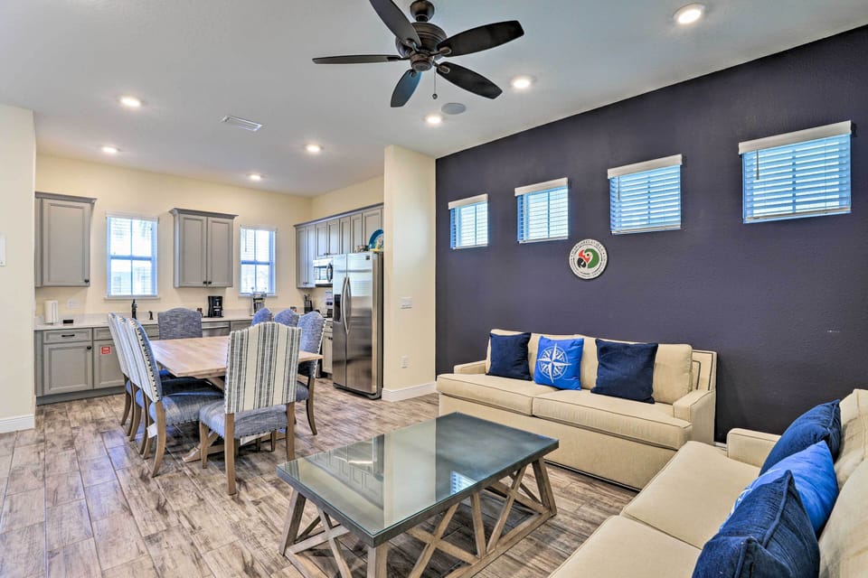 Main Living Space | Free WiFi