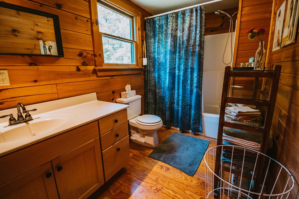 Main bathroom