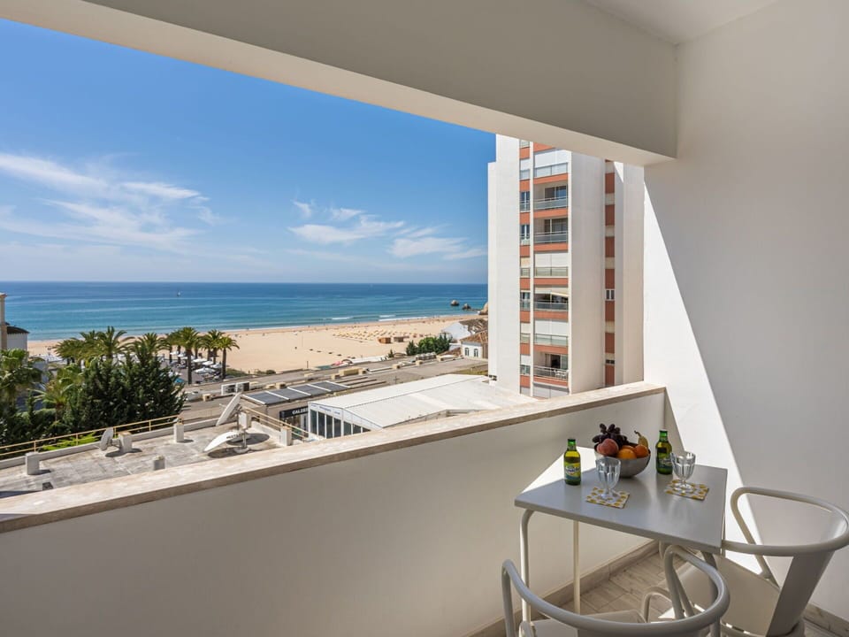 Apartment, Condominium, Balcony, Hotel, Shade, Resort, Penthouse Apartment, Seaside Resort, Living Room