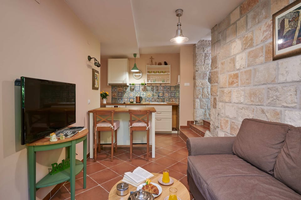 Apartment (One-Bedroom Apartment with Terrace) | Interior