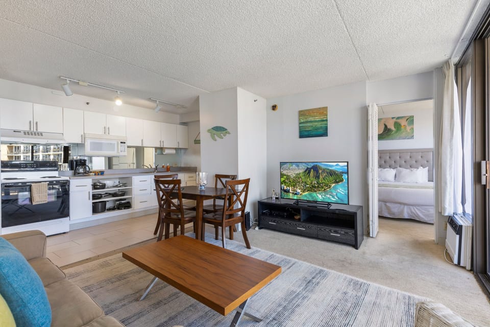 Condo, 1 Bedroom | Living area | Smart TV