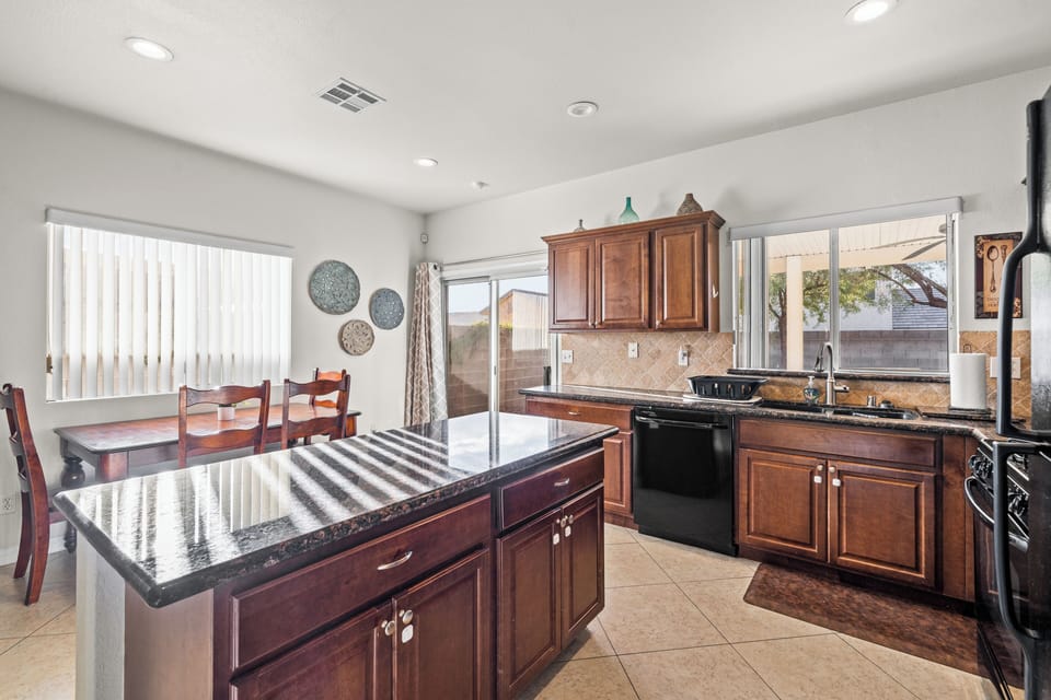 Kitchen, Slider to back yard