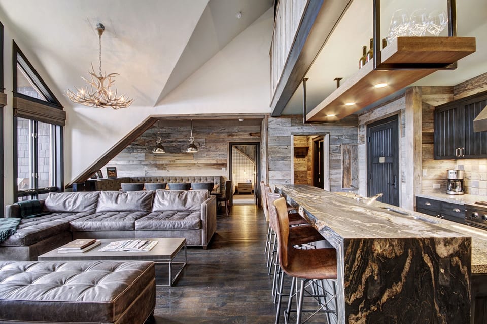 Condo, 4 Bedrooms | Dining