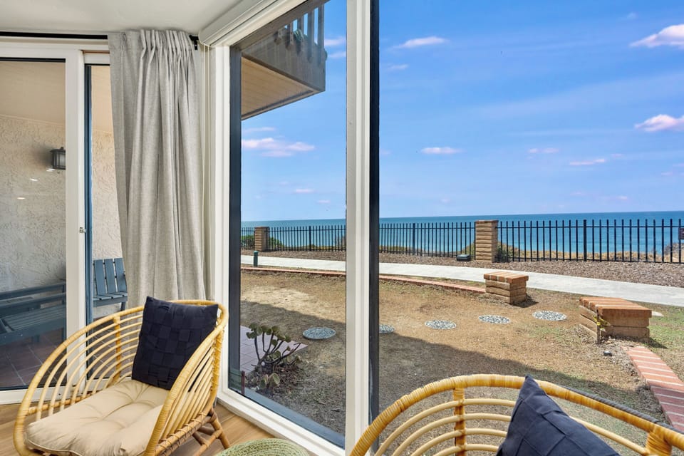 Front-row ocean views from the sitting area