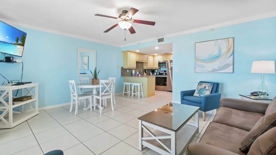 South Beach Room 603 Full View