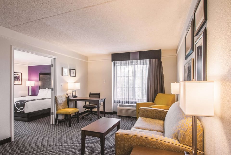 Suite, 1 King Bed, Non Smoking (Water View) | Premium bedding, desk, blackout drapes, iron/ironing board