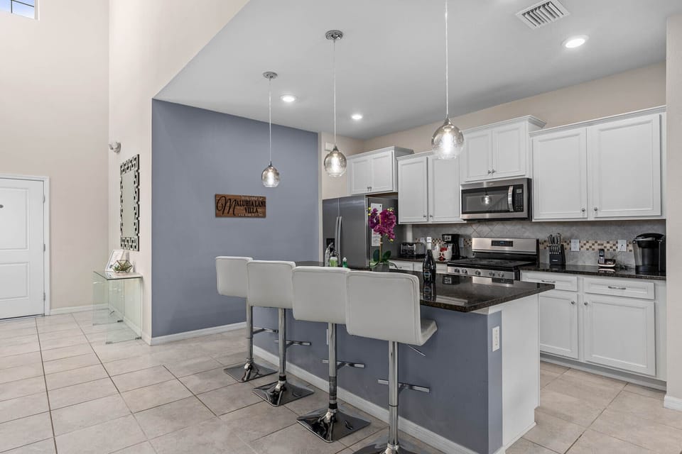Kitchen island