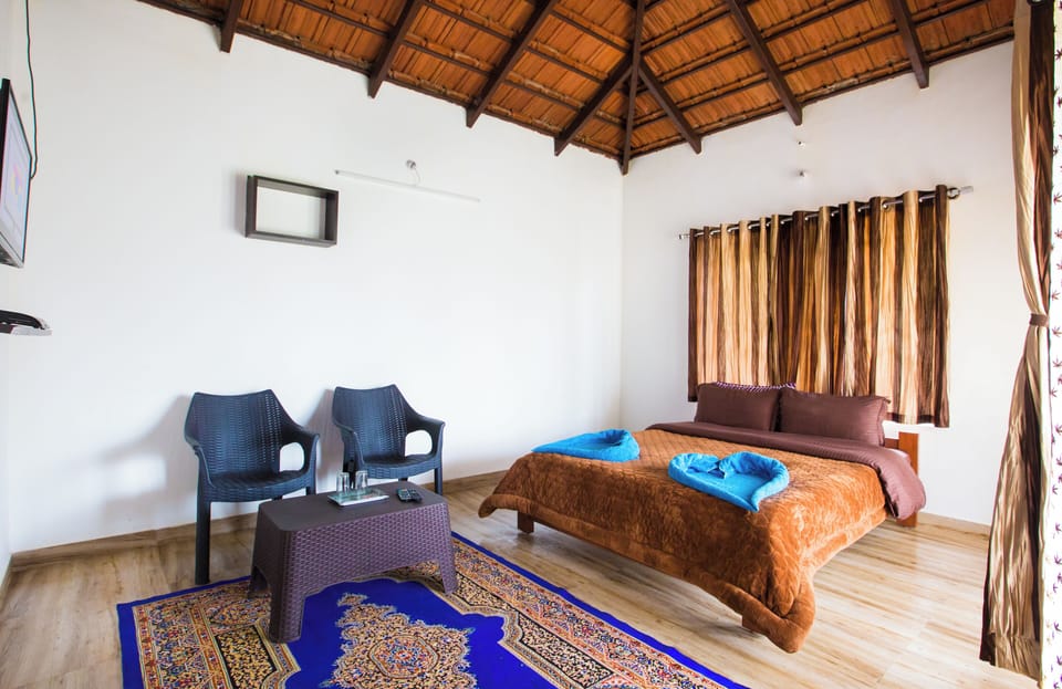 Room, 1 Bedroom, Smoking, Balcony | 1 bedroom