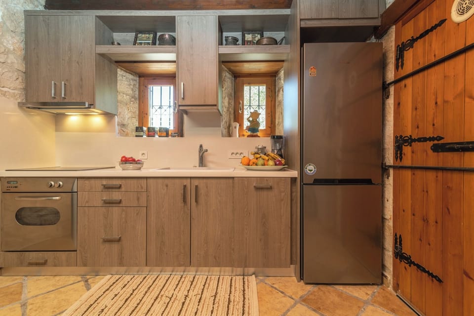Villa, 4 Bedrooms, Smoking, Private Pool | Interior