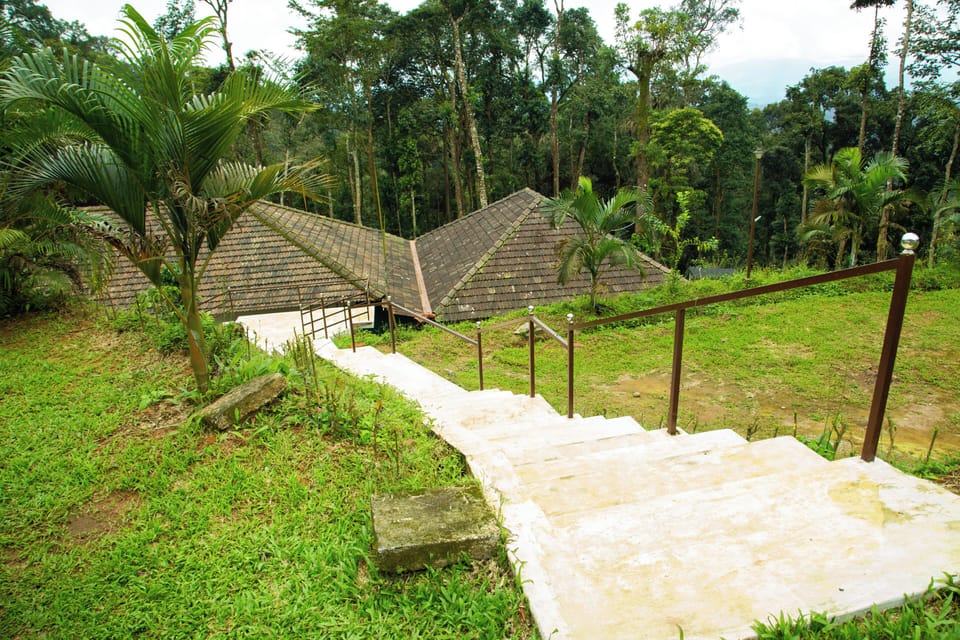 Room, 1 Bedroom, Balcony, Garden View | Property grounds
