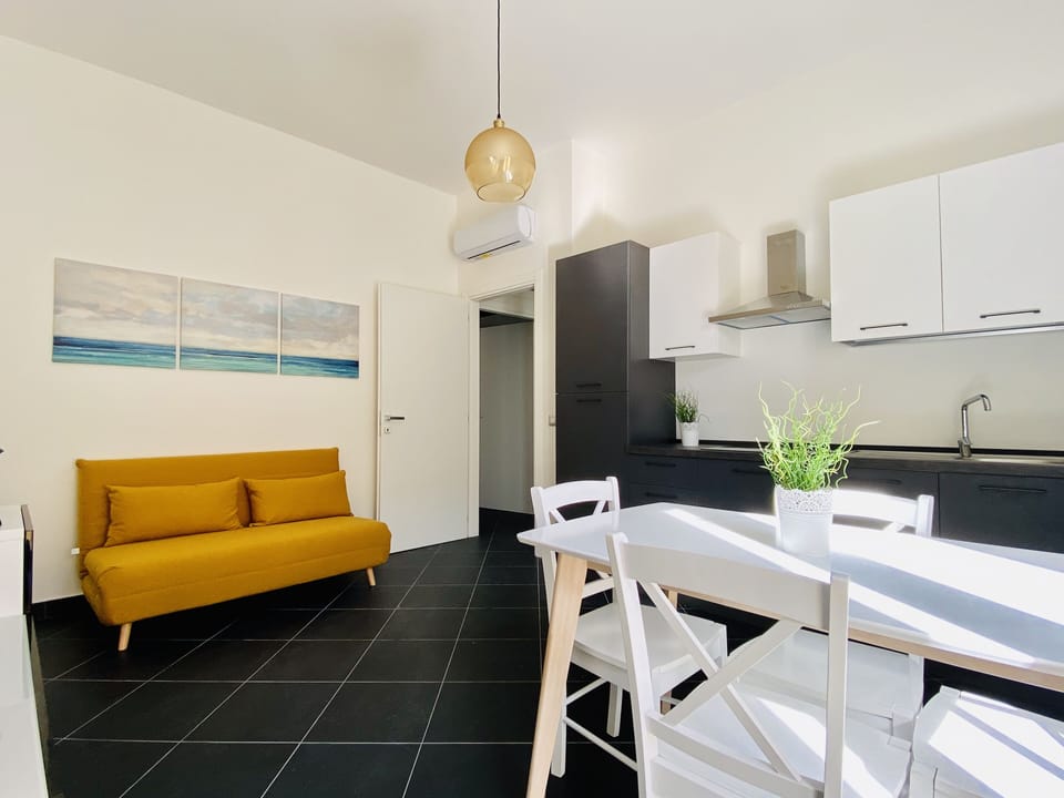 Apartment | Private kitchen | Full-size fridge, oven, stovetop, dishwasher