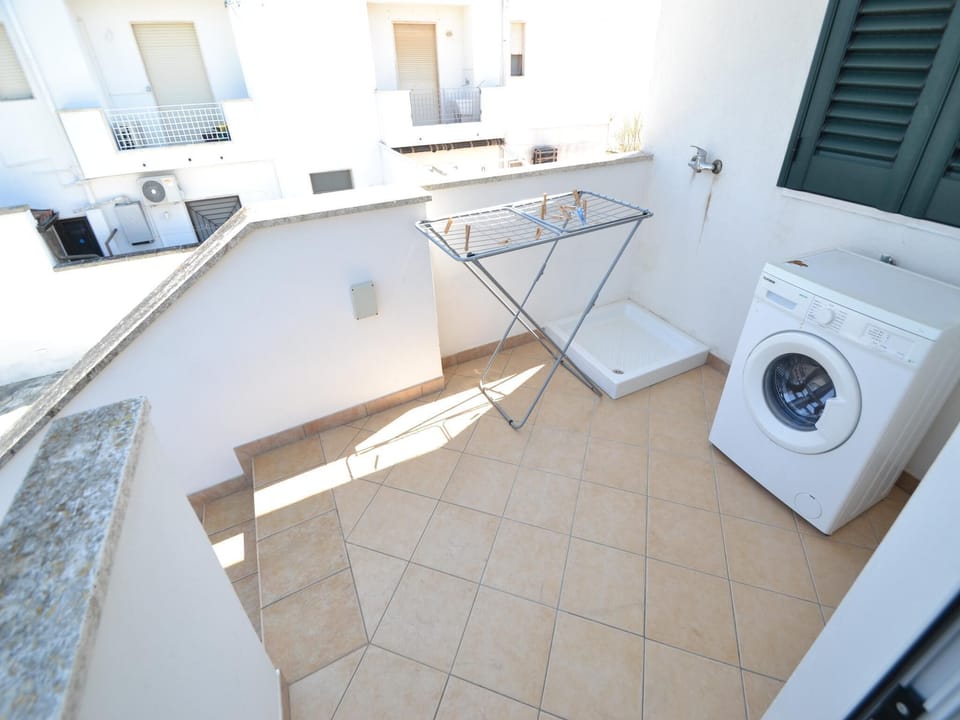 House, 2 Bedrooms, Smoking, City View | Property grounds