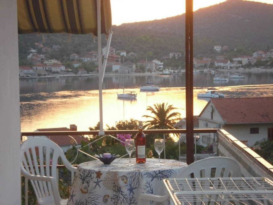 Apartment, 1 Bedroom, Smoking, Balcony | Balcony