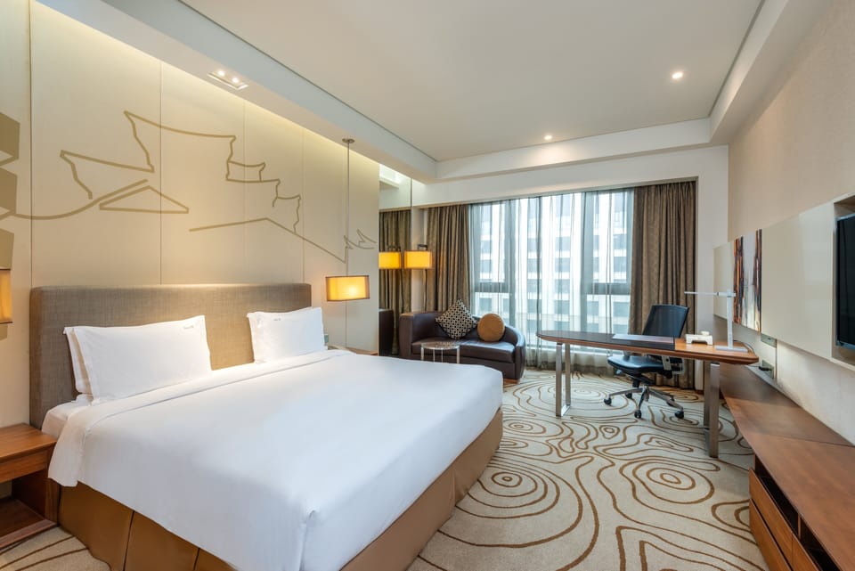 Minibar, in-room safe, desk, soundproofing