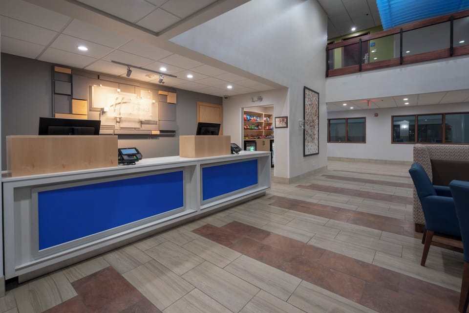 Holiday Inn Express Minneapolis/Coon Rapids/Blaine by IHG Hotel in Coon Rapids
