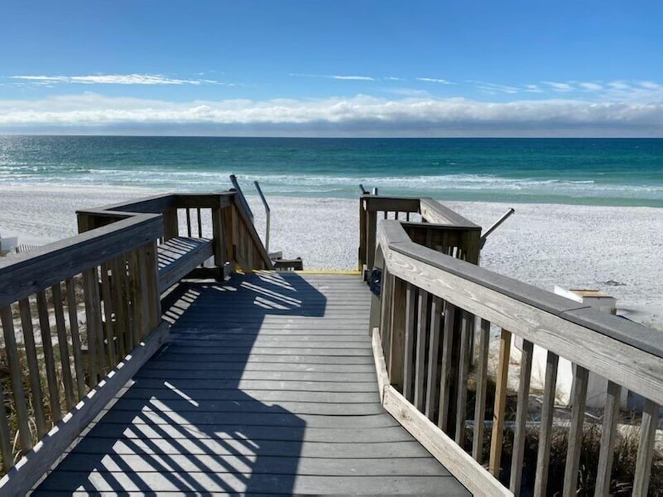 Walkway to beach