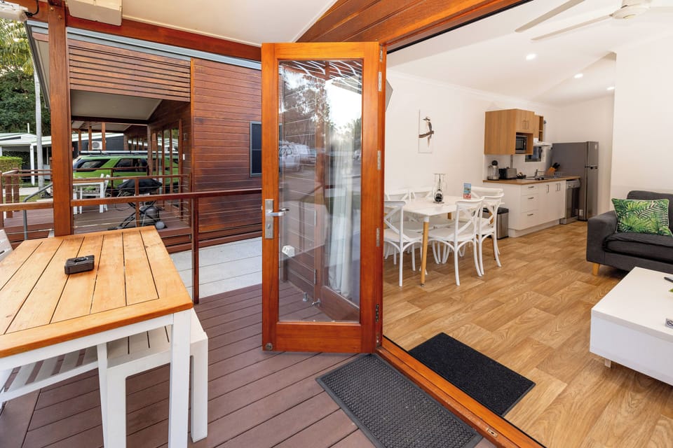 Superior 2 Bedroom Cabin | Terrace/patio