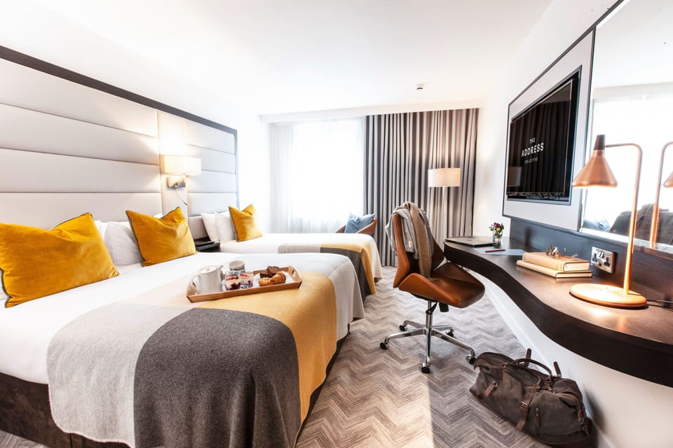 Classic Triple Room | Premium bedding, in-room safe, desk, soundproofing