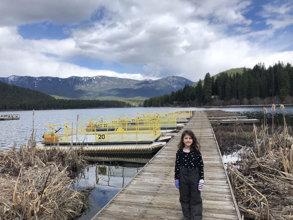 Rent pontoon boat , dockside or ice fish at Fish Lake—10 min drive 