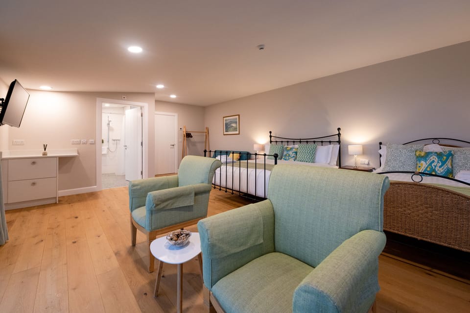 High-end furnishings and modern amenities to ensure upmost comfort