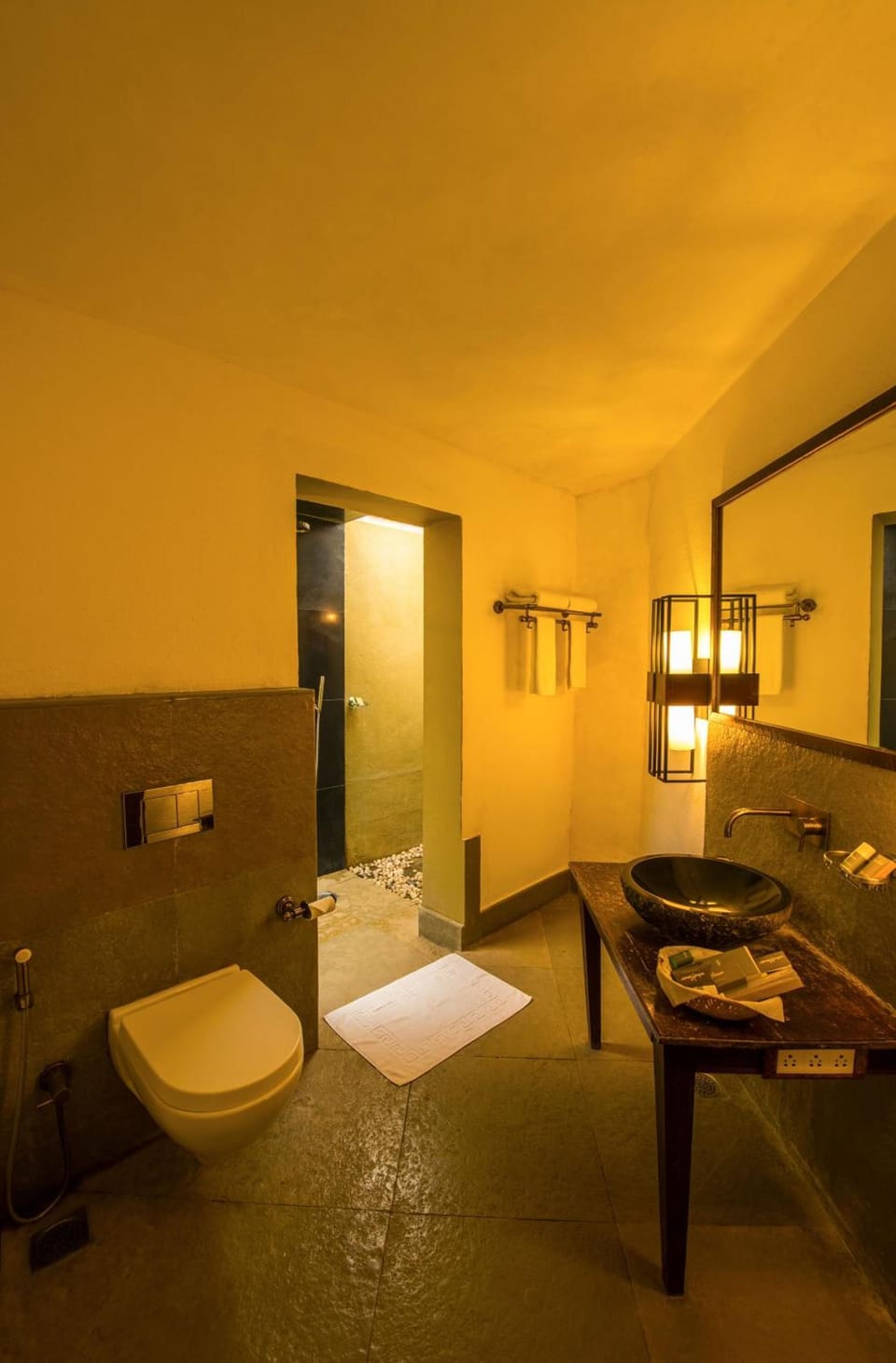 Shower, free toiletries, hair dryer, bathrobes