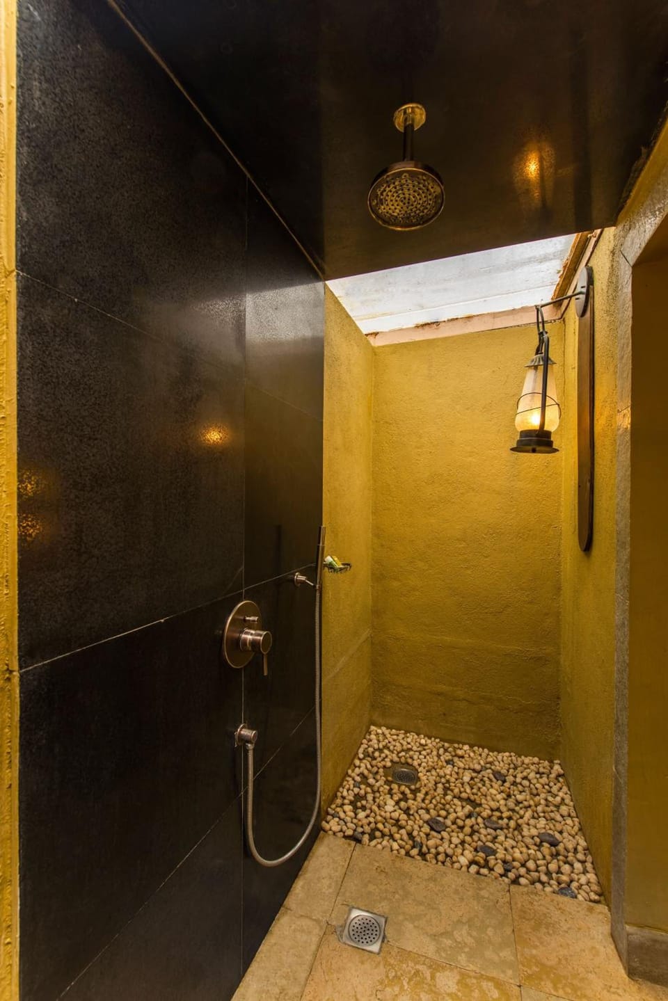Shower, free toiletries, hair dryer, bathrobes