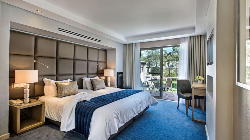 In-room safe, blackout drapes, soundproofing, iron/ironing board