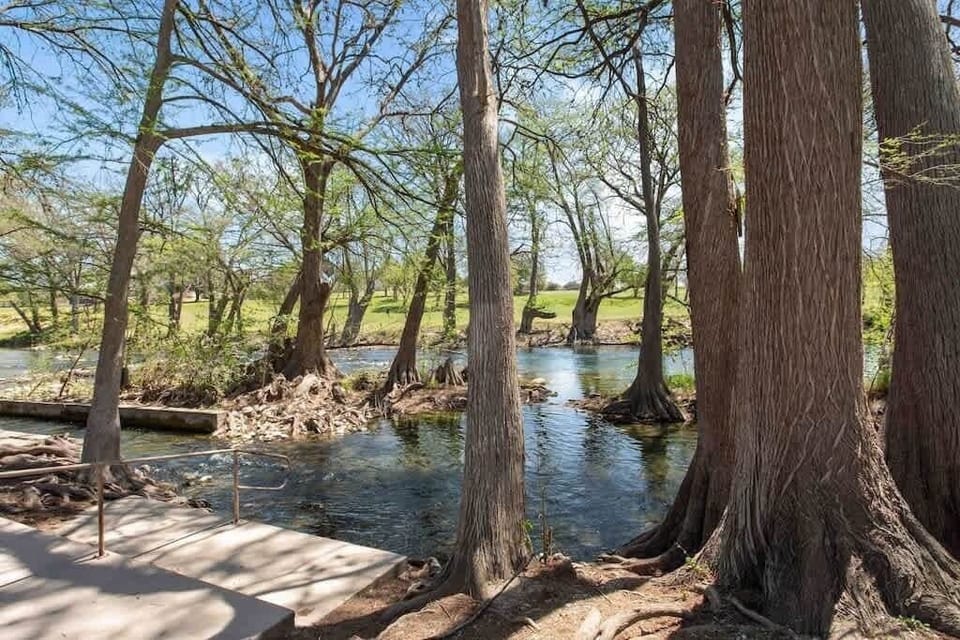 private Guadalupe River Access!!