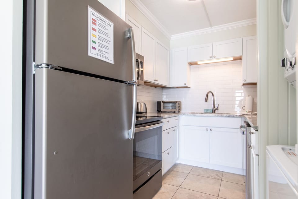 Fully stocked kitchen.