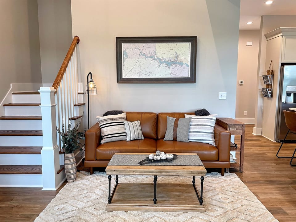 Cozy up  - Hosted by CalaTortugaOnLakeGaston