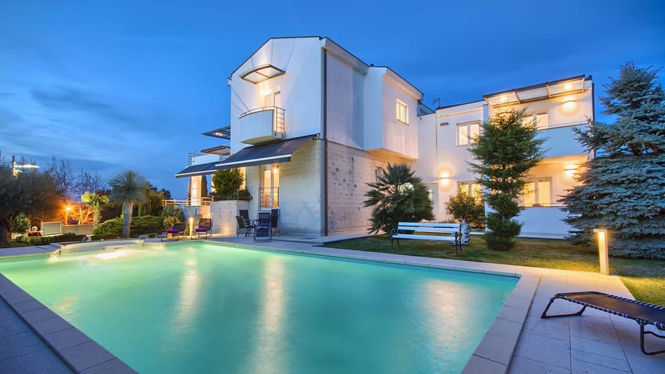 Villa | Pool | Indoor pool