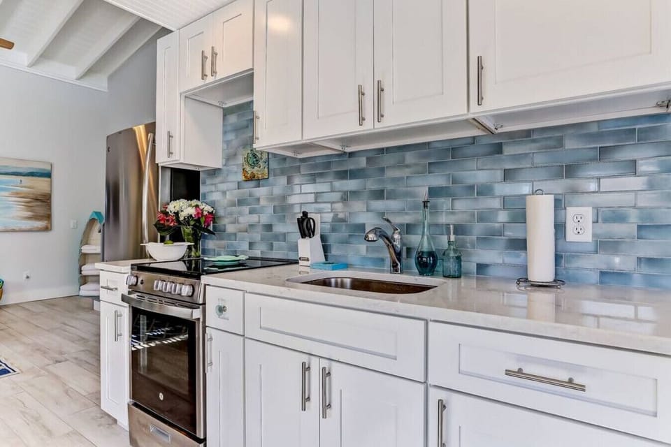 Fully Renovated Kitchen