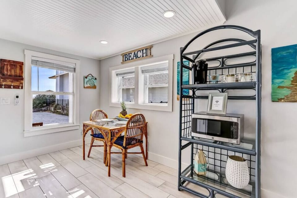 Keurig coffee bar and dining area