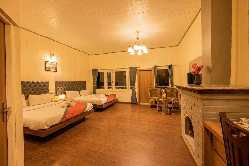 Family Room, Mountain View | Desk, laptop workspace, free WiFi, bed sheets