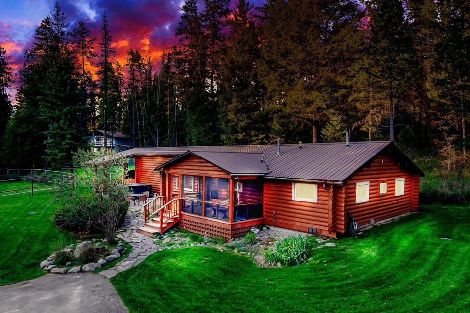 Aerial view of the Mountain Meadow Home