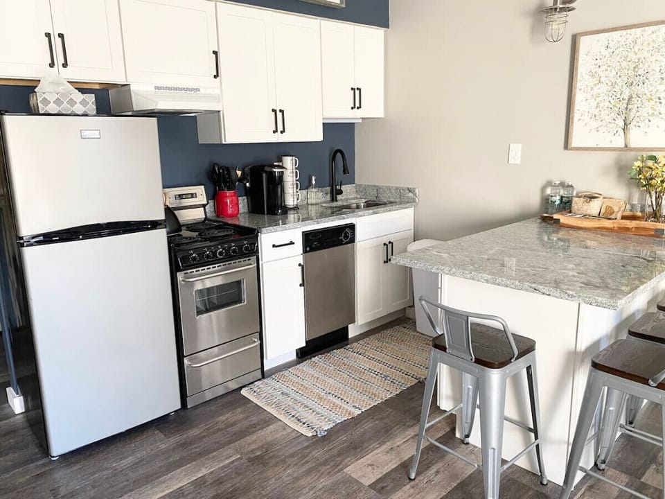 New Kitchen with Granite Counters