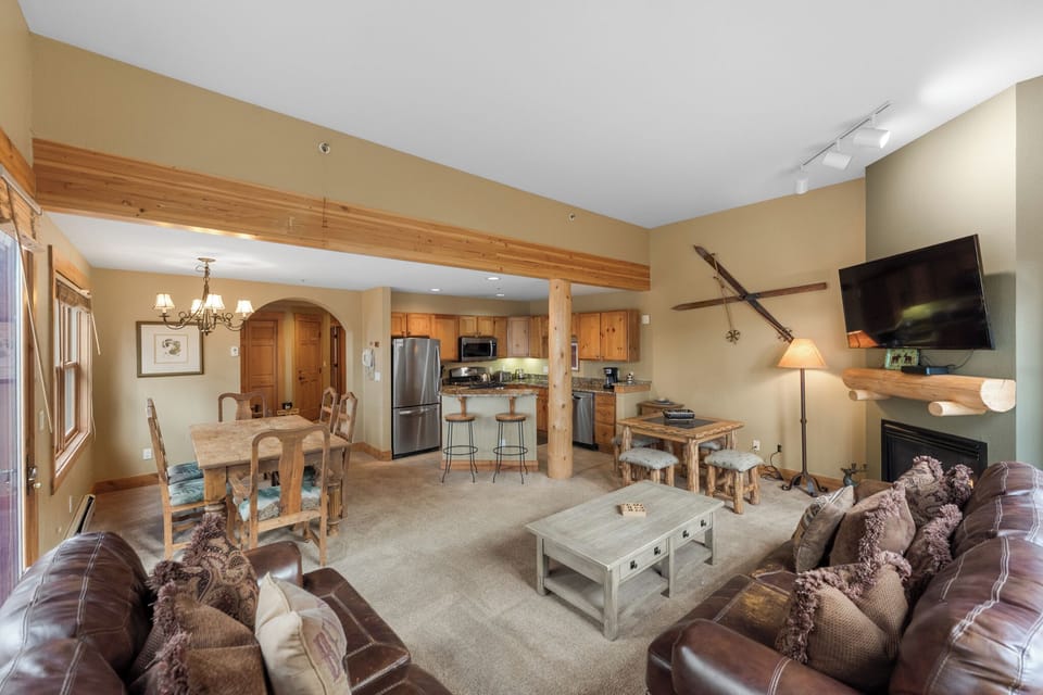 Studio (4 Bedrooms) | Front of property