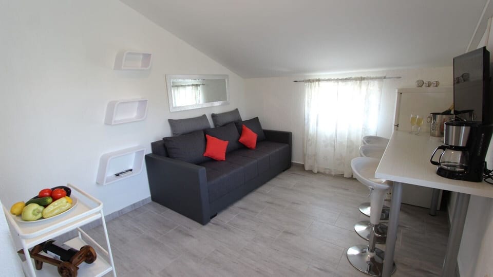 Kitchen and living room