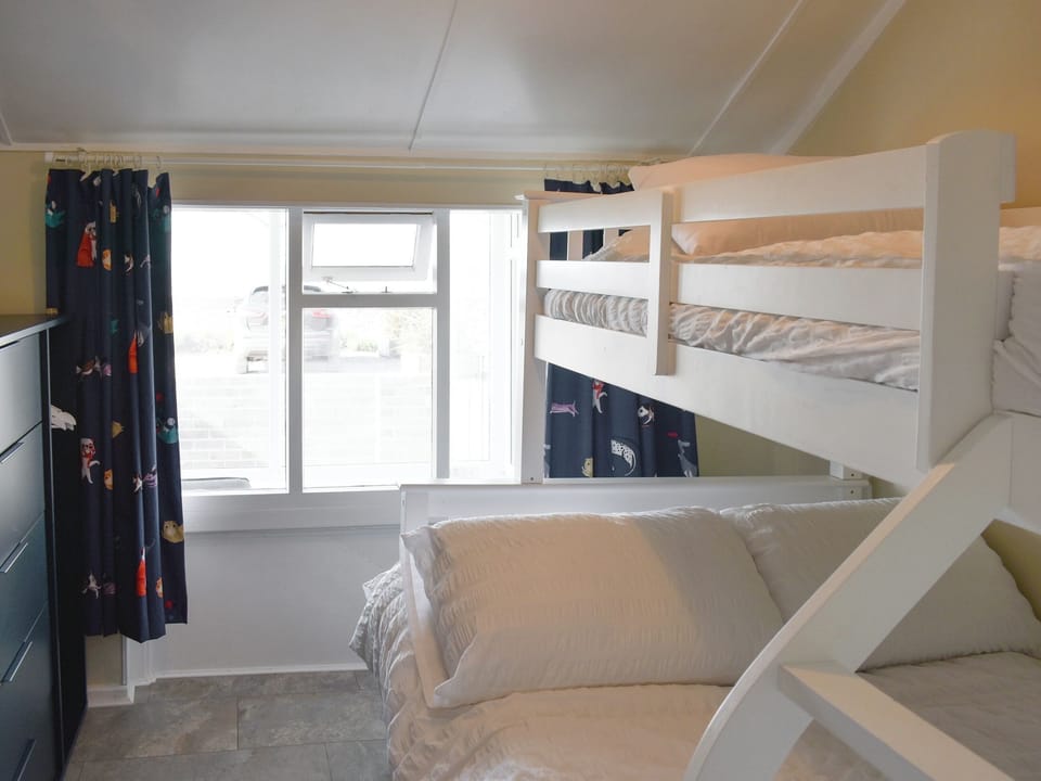 Bunk bedroom | Ludlow Bank, Coulderton