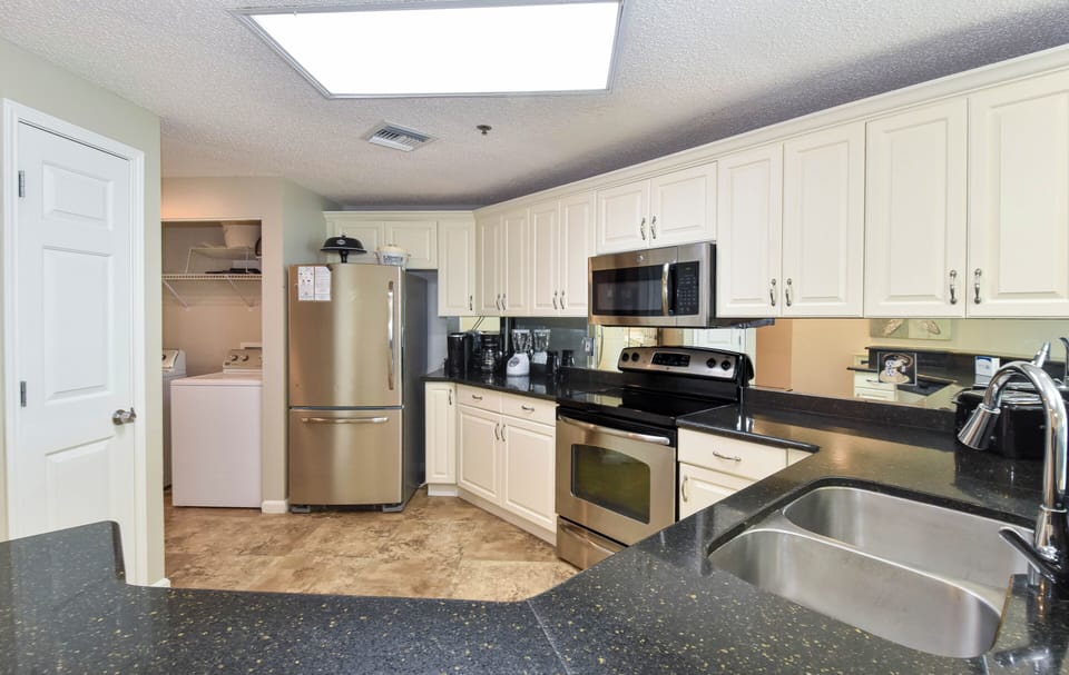 Sterling Sands 101- Fully Equipped Kitchen
