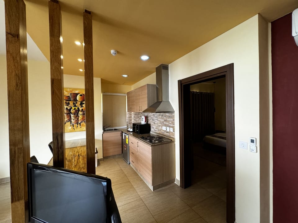 Deluxe Room | Private kitchen