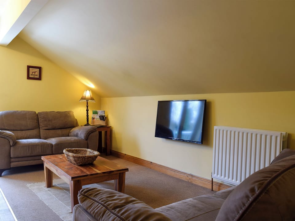 Living area | Mange-Tout Maison - Broccoli Bottom, Manton, near Oakham