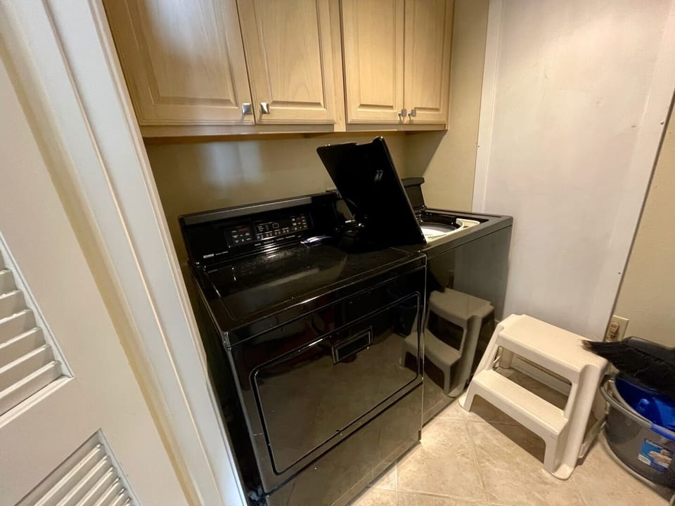 Full sized washer and dryer. Phoenix VII 1405 Beautifully updated Gulf Front 3/2. Sleeps 8 Managed by Island Rentals.