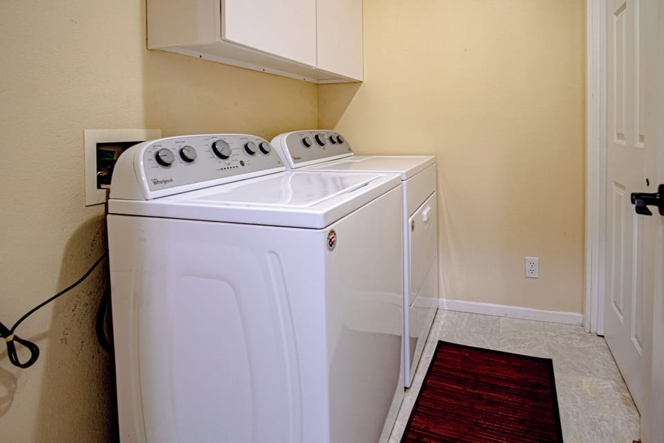 Washer & Dryer