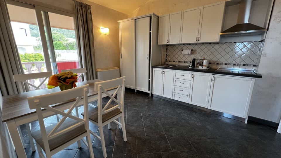 Junior Suite | Private kitchen