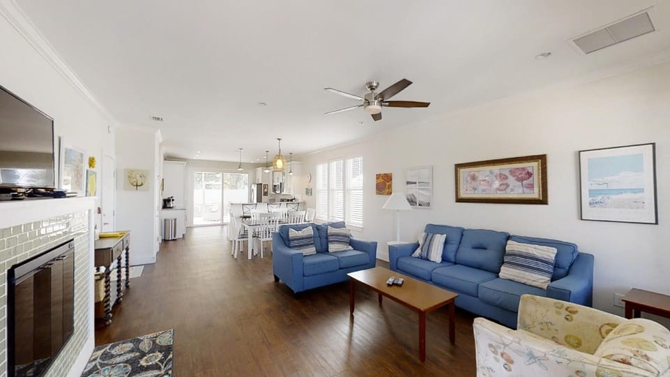 Living area with flat panel tv