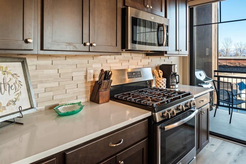 Gas cooktop