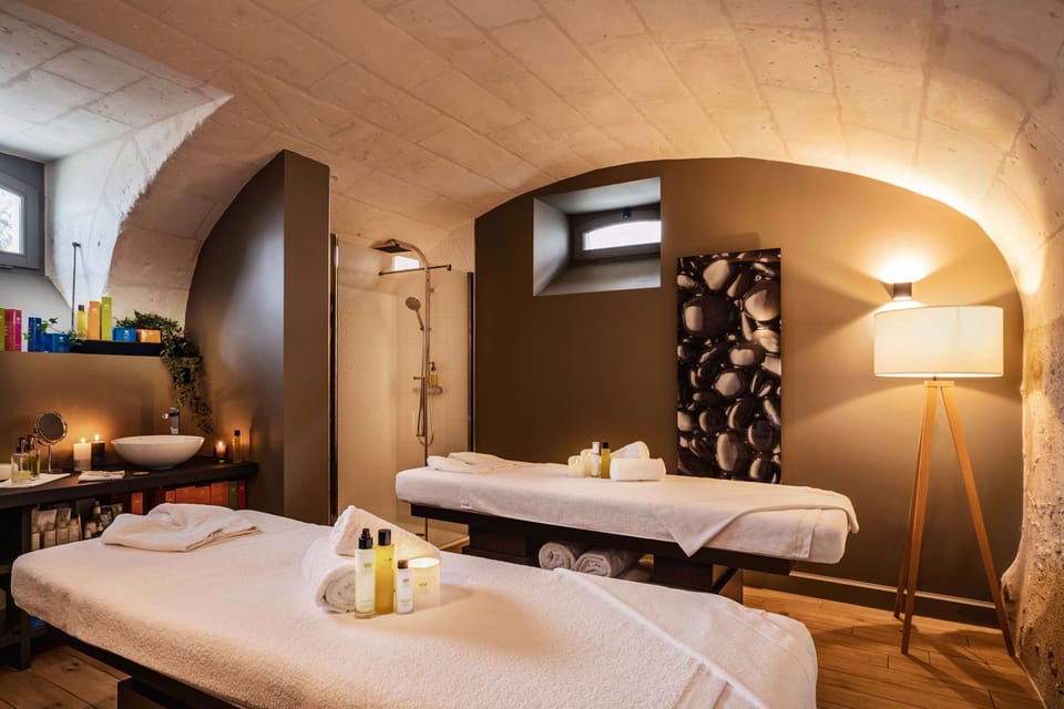 Couples treatment rooms, Turkish bath, body treatments, Swedish massages